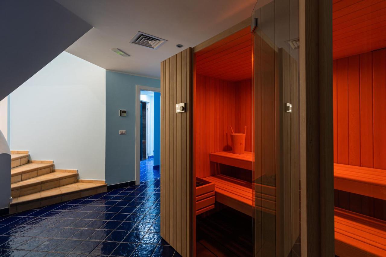 폴리나노 아마레 Don Leonardo - Pool And Wellness B&B 외부 사진